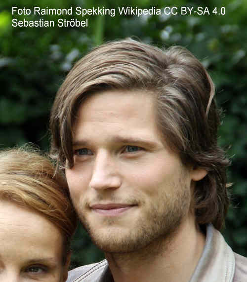 Hauptdarsteller Sebastian Ströbel der Serie Die Bergretter