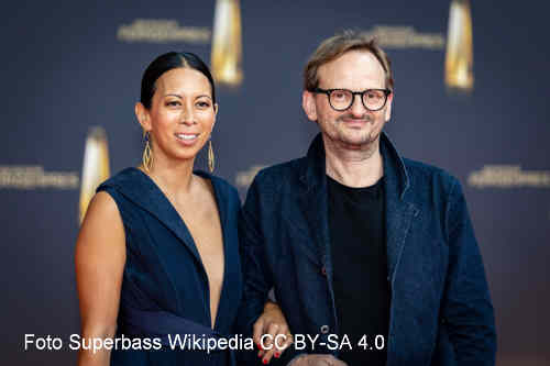 Hauptdarsteller von Doppelhaushälfte