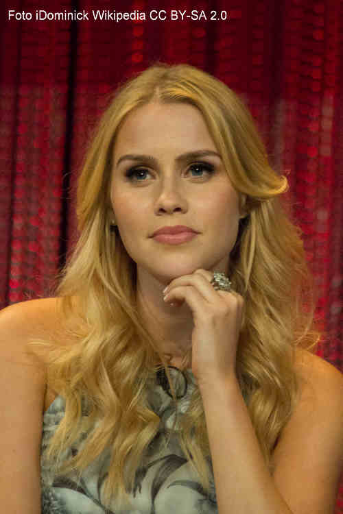 Serien mit Claire Holt, Schauspielerin