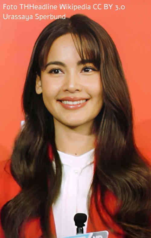 Urassaya Sperbund Schauspielerin