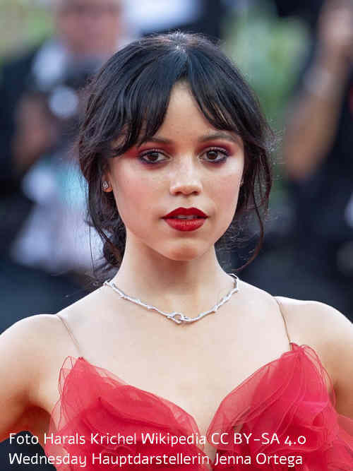 Hauptdarstellerin Jenna Ortega